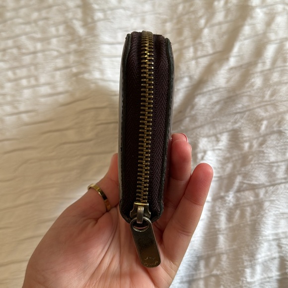 Louis Vuitton Purple Vernis Zippy Wallet - Picture 7 of 10